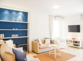 Seaview apartment in Vouliagmeni, пляжне помешкання для відпустки в Афінах