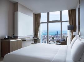 Viesnīca Istanbul Marriott Hotel Sisli Stambulā, netālu no apskates objekta debesskrāpji Trump Towers Istanbul