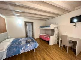 Osteria Carli B&B, ξενοδοχείο κοντά σε Duadello Chairlift, Gratacasolo