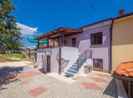 Risika Vacation House, hotel a Risika