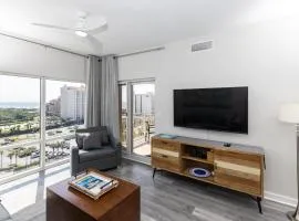 Luau 6907 Sandestin Florida Beach Rentals 1 BR Tram included