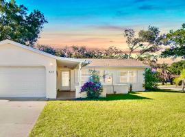 Renovated House, Billiard,Ping-Pong Table, Lanai, Outdoor Fireplace, BBQ – willa w mieście New Port Richey