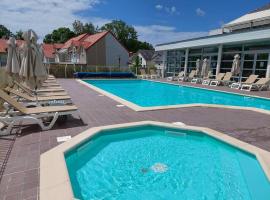 Pornichet में, होटल Maison 3 piscines - Résidence 3 étoiles