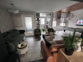 maison cosy et spa zen au chemin du bonheur, hotel mewah di Hondschoote