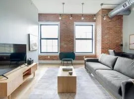 Jersey City 2br w wd lounge gym nr shuttle NYC-965