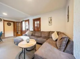 Holiday Home in Eifel near Ski Lift