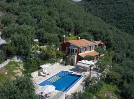 Zeitouni Lodge, chalet de monta&ntilde;a en Kat&aacute;volos