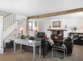 Hampton Wafre Cottage