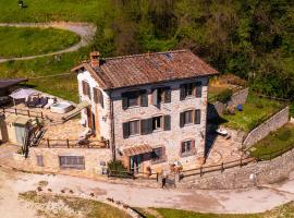 Villa Fenice Country House: Borgo a Mozzano'da bir tatil evi