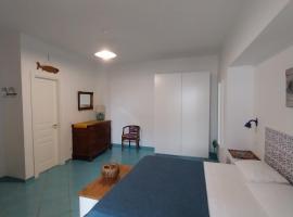 La Casa Di Massimiliano - Villa del Sole: Capri'de bir otel