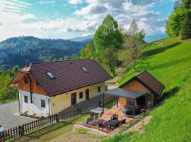 Villa Richterberg with Sauna & Hot Tub, hytte i Slovenj Gradec