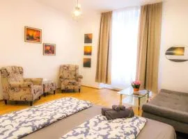 Vienna Riverside Residence MM23