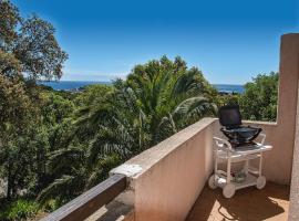 Holiday Home La Planquette by Interhome, hotel i Cavalaire-sur-Mer