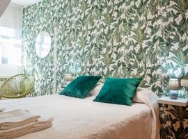 Apartamento Irene céntrico con Wifi y parking coche tamaño medio Cangas de Onís, hotel en Cangas de Onís