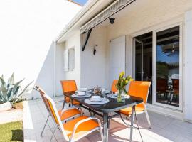 Holiday Home Les Palmyriennes-3 by Interhome, hotel din La Palmyre