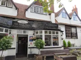 The Old Black Horse Inn