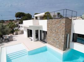 Holiday Home L'Oustaloun by Interhome، بيت عطلات في سانت أي جولف