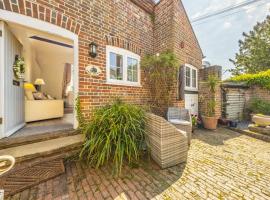 The Mews, cottage in Goudhurst