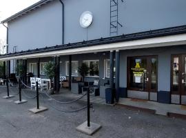 Kontiolomat Oy, Golfhotel in Kontioniemi