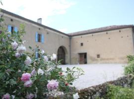 Gîte - La Couderquié, hotel a Lautrec