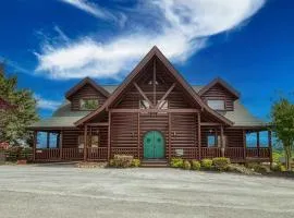 Serenity Mountain Pool Lodge