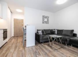 ALURE RESIDENCES 1 & 24h self check-in, free parking in front of the apartment building, new building, terrace, cafe with breakfast in the apartment building, next to the aqua park, hotel in Banská Bystrica