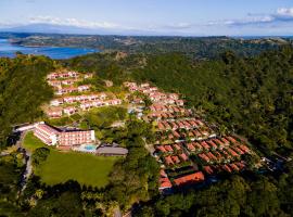 Villas Sol Beach Resort, alojamiento todo incluido en Playa Hermosa