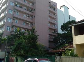 Rudra Residence Apartment, hotel con parking en Colombo