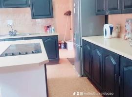 Randgate guesthouse, hotel v destinaci Randfontein