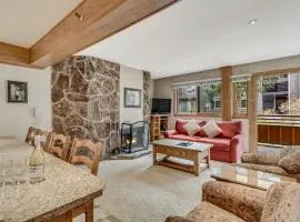 Laurelwood Condominiums 407