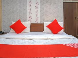 OYO 62241 Swastik Garden, hotell sihtkohas Dhāmpur