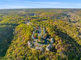 StoneBridge Village Resort, appart'hôtel à Reeds Spring