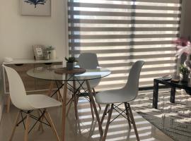 Departamento Los Canelos, a metros de Avenida Las Industrias- Incluye, NETFLIX DirecTV aire acondicionado, Internet, levný hotel v destinaci Los Ángeles