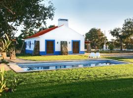 Monte Azul - Casas de Campo do Junqueirinho: Bicos'ta bir otel