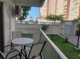 Acogedor apartamento segunda linea playa