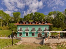 Penzion ob Ribniku, готель у місті Podlehnik