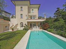Villa San Carlo - Gardagate, Ferienwohnung in Roe