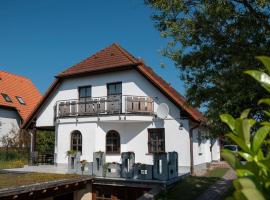 Ackerweg Ferienwohnungen, hotel in Ueckeritz