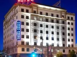 Padre Hotel