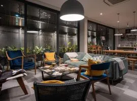 humble abode Bangkok Vacation Home