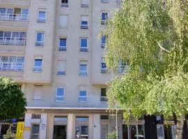 Manhattan studio Seboj Belvil