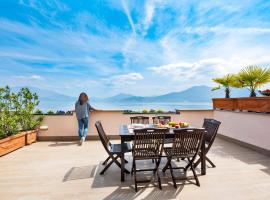 Residence Casa e Vela, hotel in Oggebbio