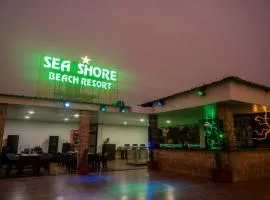Seashore by MoonRoof