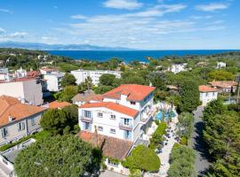 Hôtel Beau Site - Cap d'Antibes: Antibes şehrinde bir otel