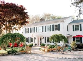 The Homestead, hotel cerca de Stanton House Museum, Madison