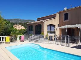 La Châteaude, bed & breakfast kohteessa Aubagne