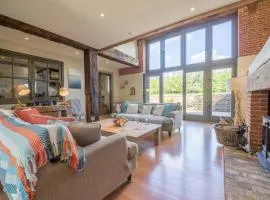 5 Ivy Farm Barns