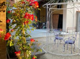 Villa Delle Rose, hotel v destinaci Bra