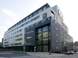 腓特烈斯塔品質酒店