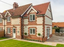 2 Hall Lane Cottages